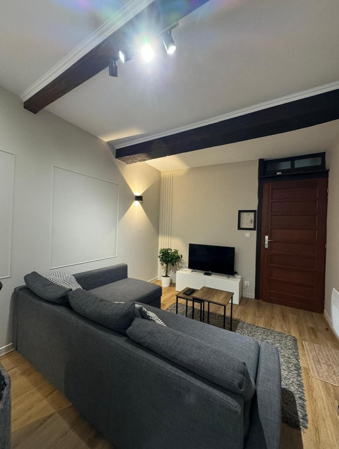 Hypercentre Avec Patio Prive Et Parking Appartement *